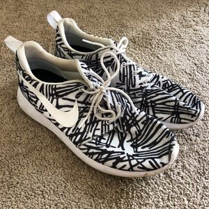 nike athleisure sneakers!